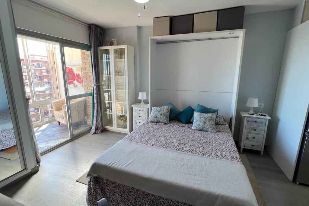 Estudio Aguila Con Vistas Al Mar Benalmadena Exterior photo